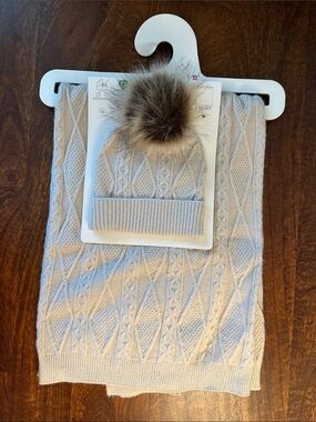 Baby Cable Knit Hat and Blanket Set - Light Cream with Faux Fur Pom